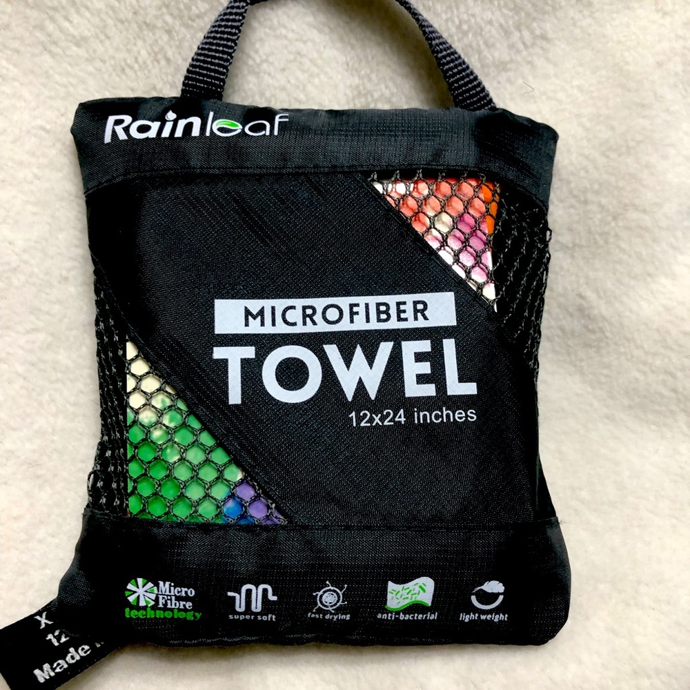 Rain leaf microfiber workout towel